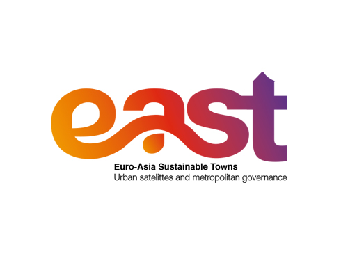 Logo East